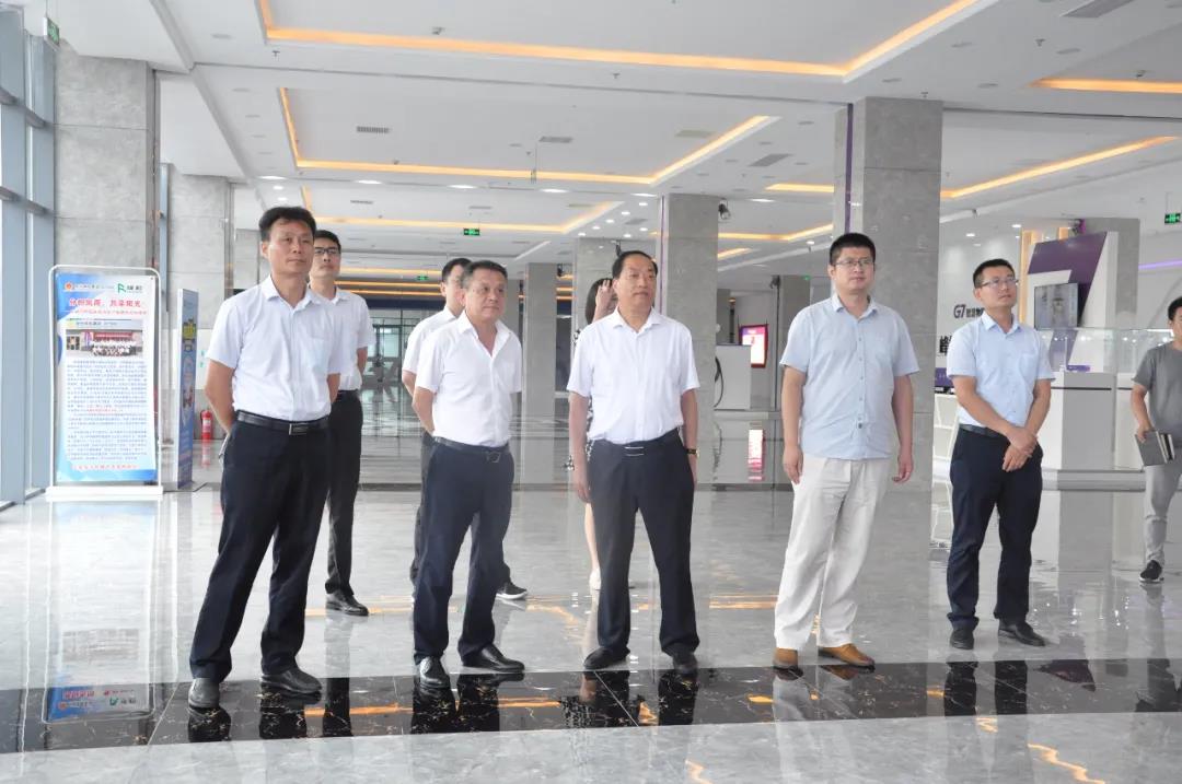 順和集團董事長率隊赴泰安學習考察