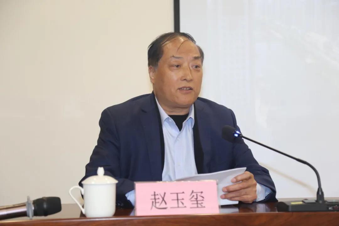 臨沂商城管委會開展“智享商城”第三期 --《商通五洲 物流天下》專題講座