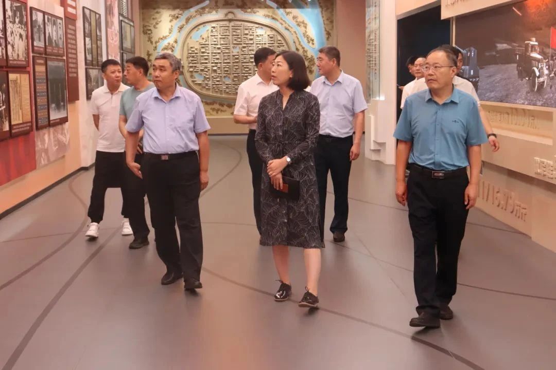 輝南縣人民政府考察團一行蒞臨山東順和國際智慧物流園