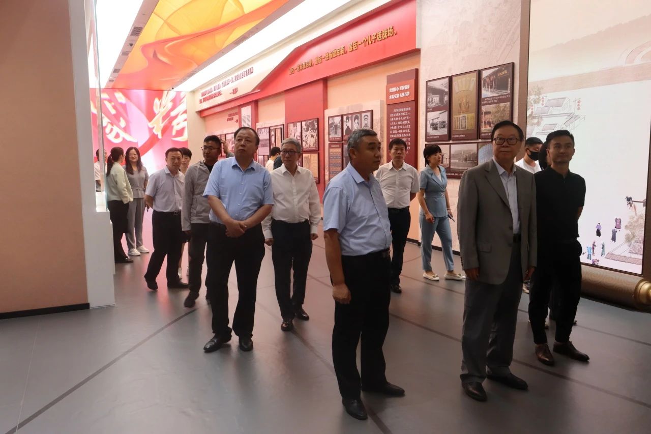 特醫(yī)食品行業(yè)調(diào)研團蒞臨順和國際智慧物流園