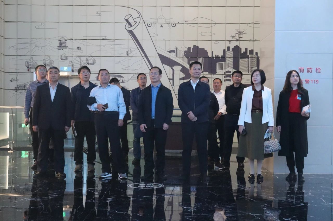 唐山市考察團(tuán)蒞臨順和國(guó)際智慧物流園