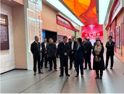 市政協(xié)副主席張艷麗一行蒞臨順和國際智慧物流園參觀考察